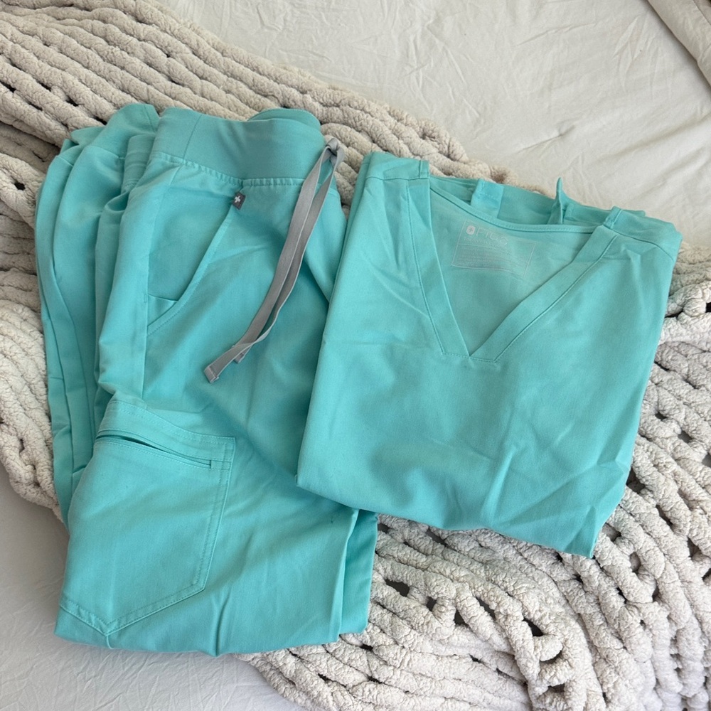 Figs Teal V-Neck Scrub Top
